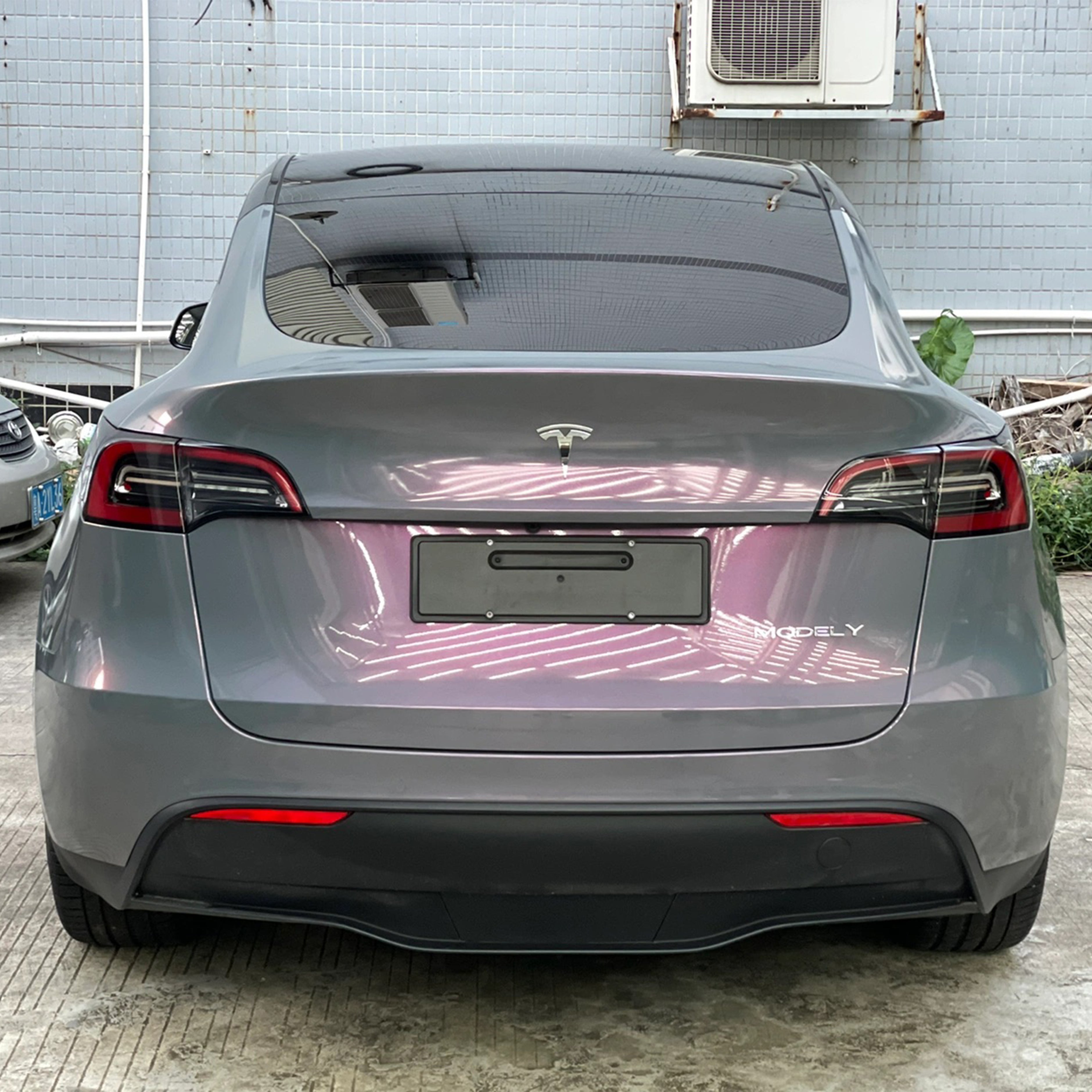 Tesla Model Y Candy Metallic Volcano Gray Wrap 202201