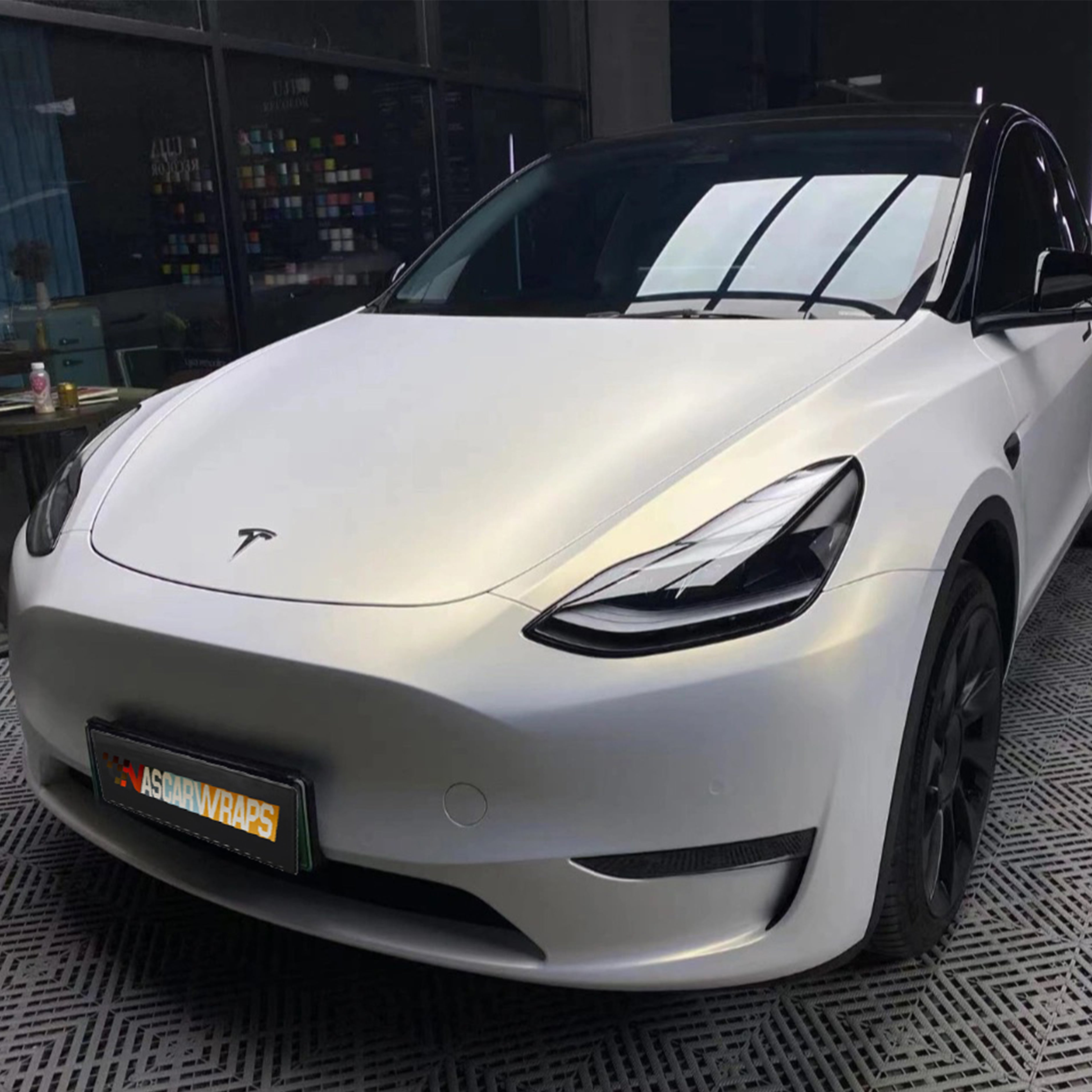 Pearl White To Gold Vinyl Wrap 2023002