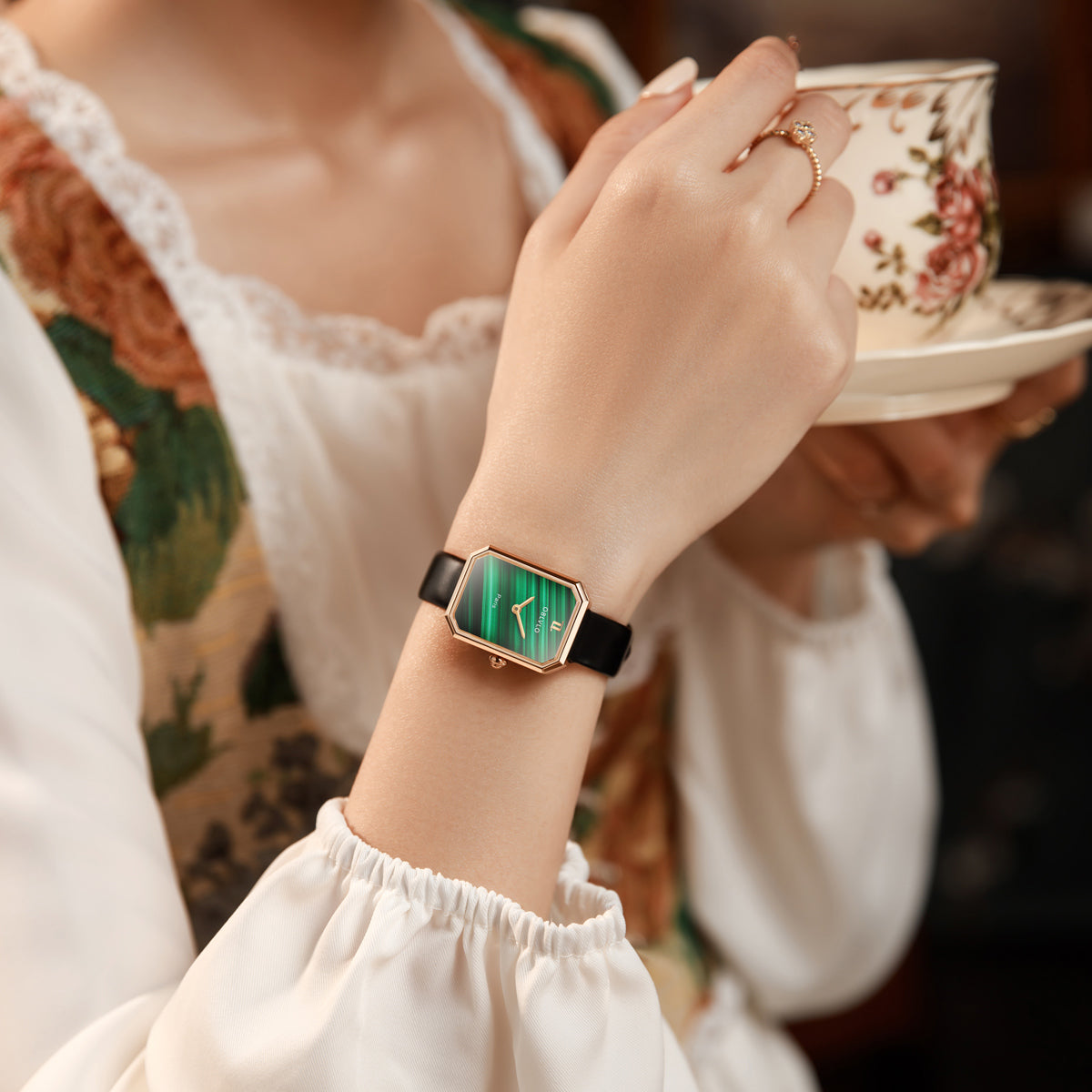 OBLVLO Women Quartz Watch Rose Gold Case Gift Leather Strap Malachite Dial Diamond Surface Sapphire Small Square Clock 23mm LW2