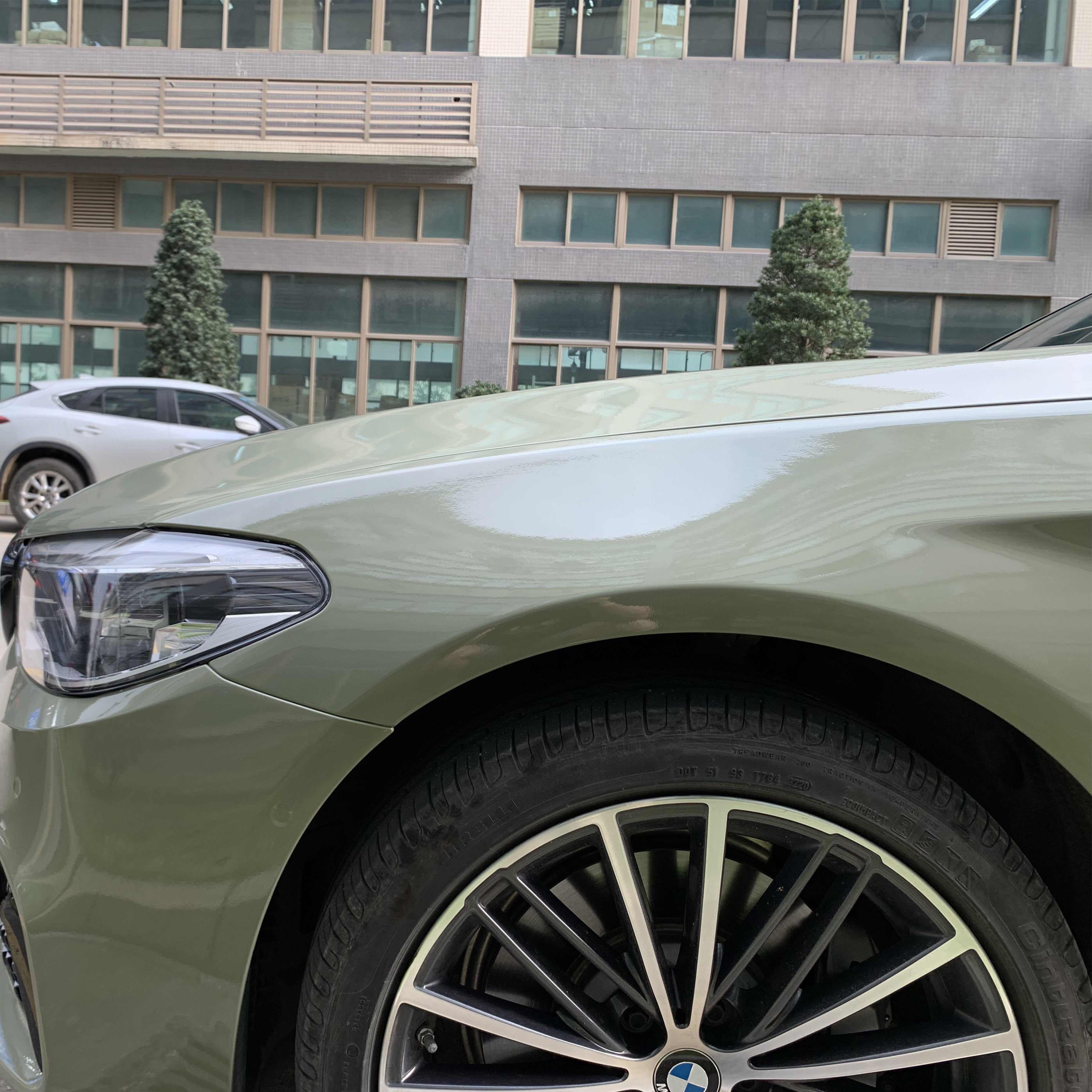 BMW 5 Series Gloss Army Green Wrap 202303