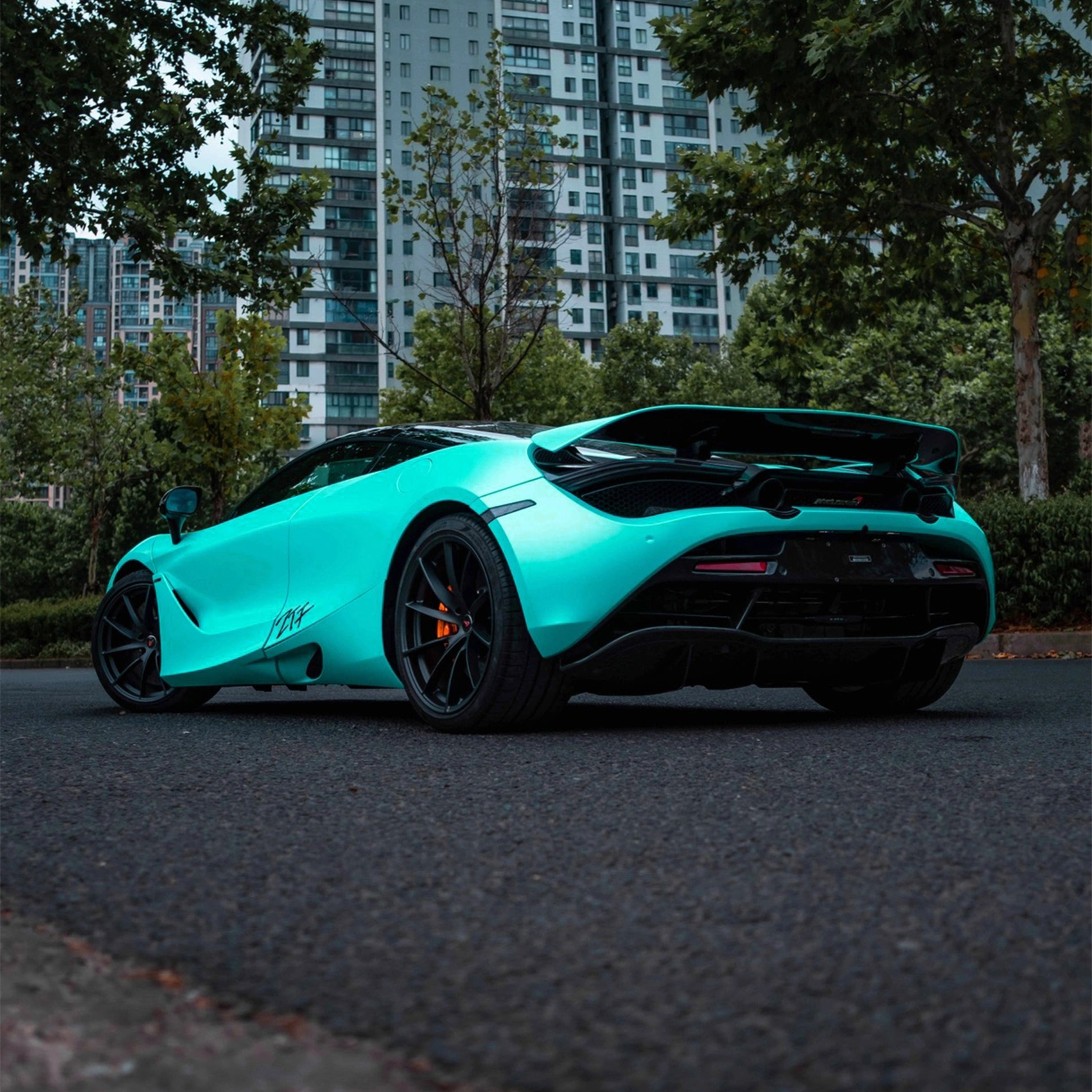 McLaren Satin Metallic Tiffany Blue Car Wrap 202305