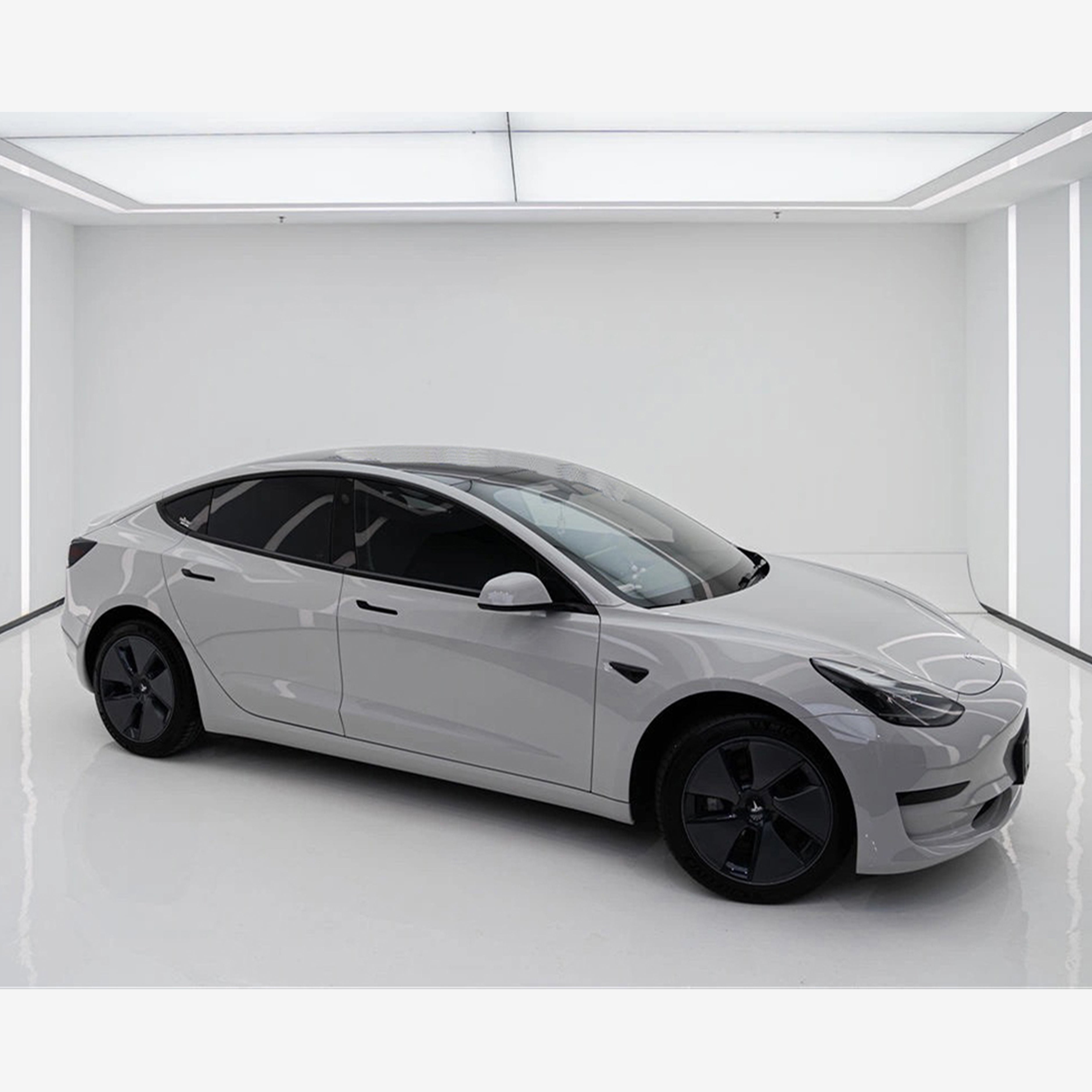 Tesla Model 3 Gloss Vehicle Wrap Film 202301