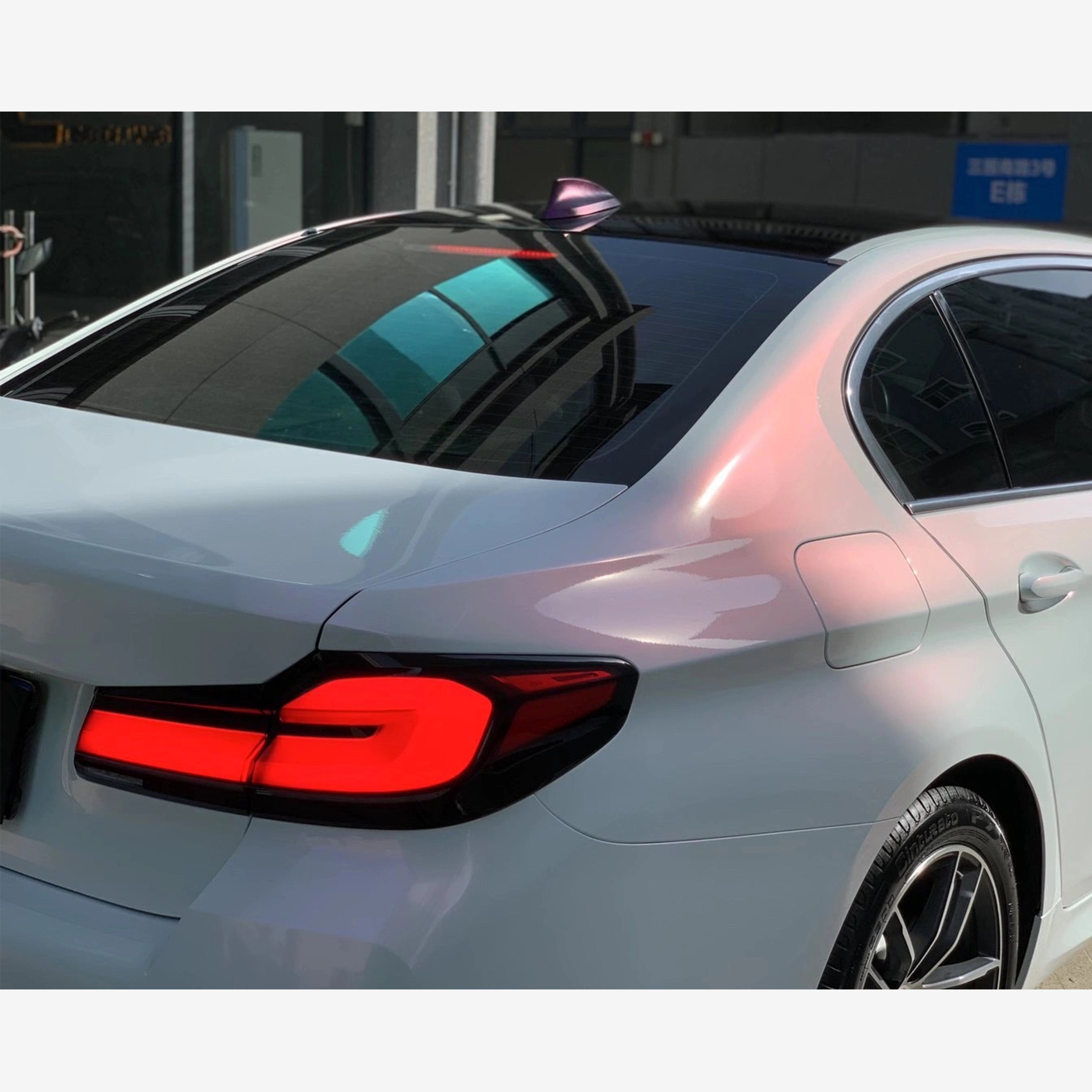 Gloss Pearl White Red Vinyl BMW 5 Wrap 2023 03