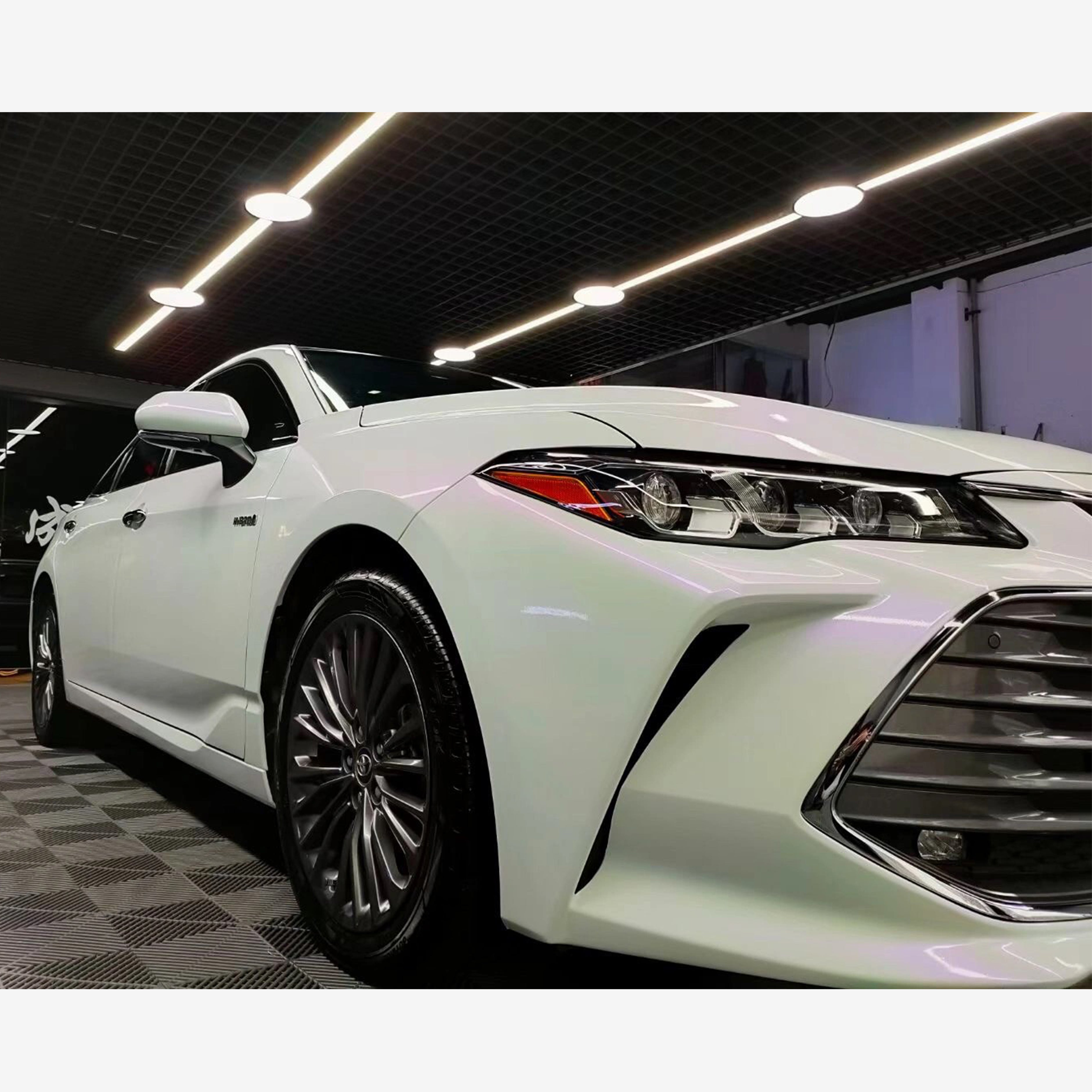 White To Purple Golss Vinyl Wrap 2023 04