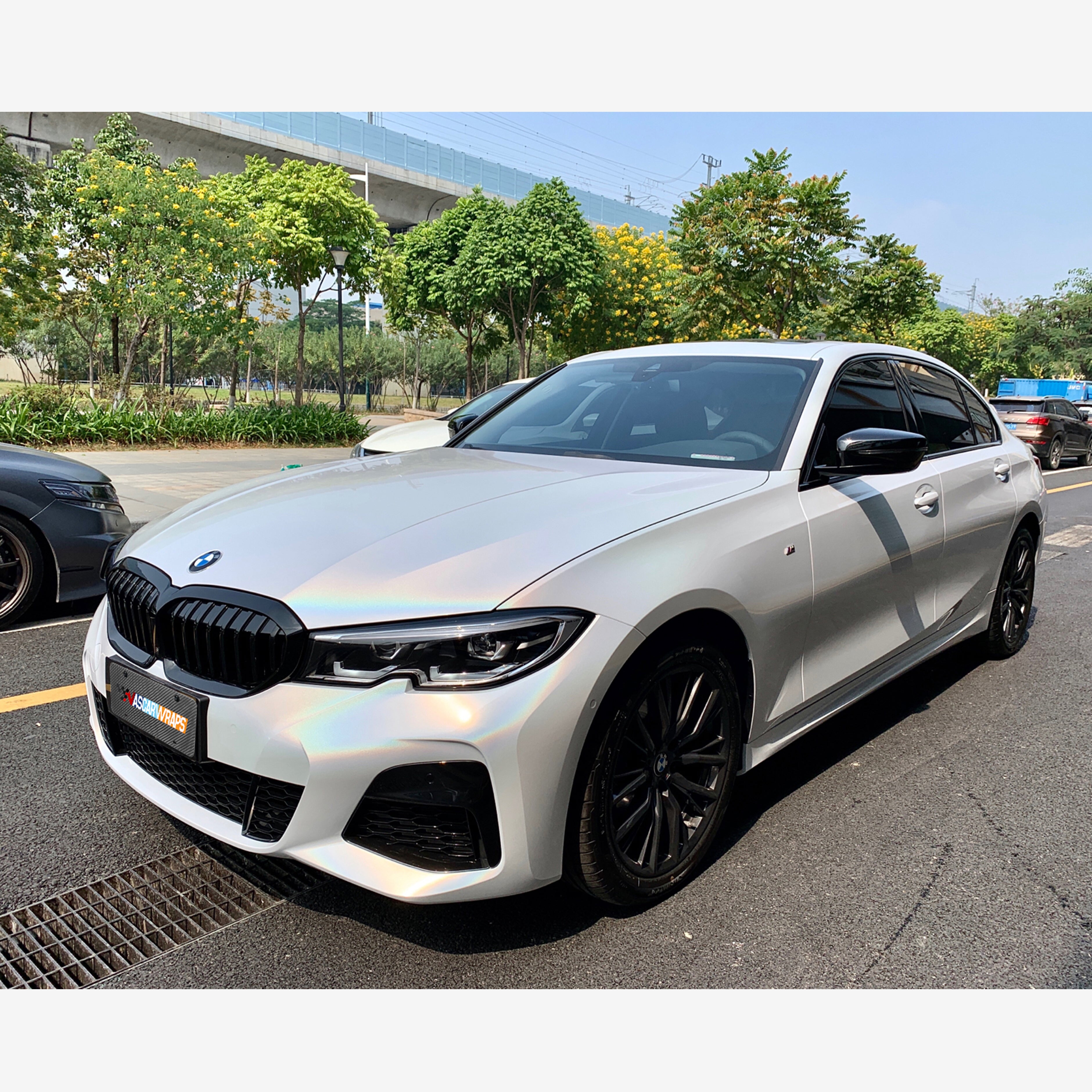 BMW 325Li Laser White Color Gloss White Vinyl Wrap 202301