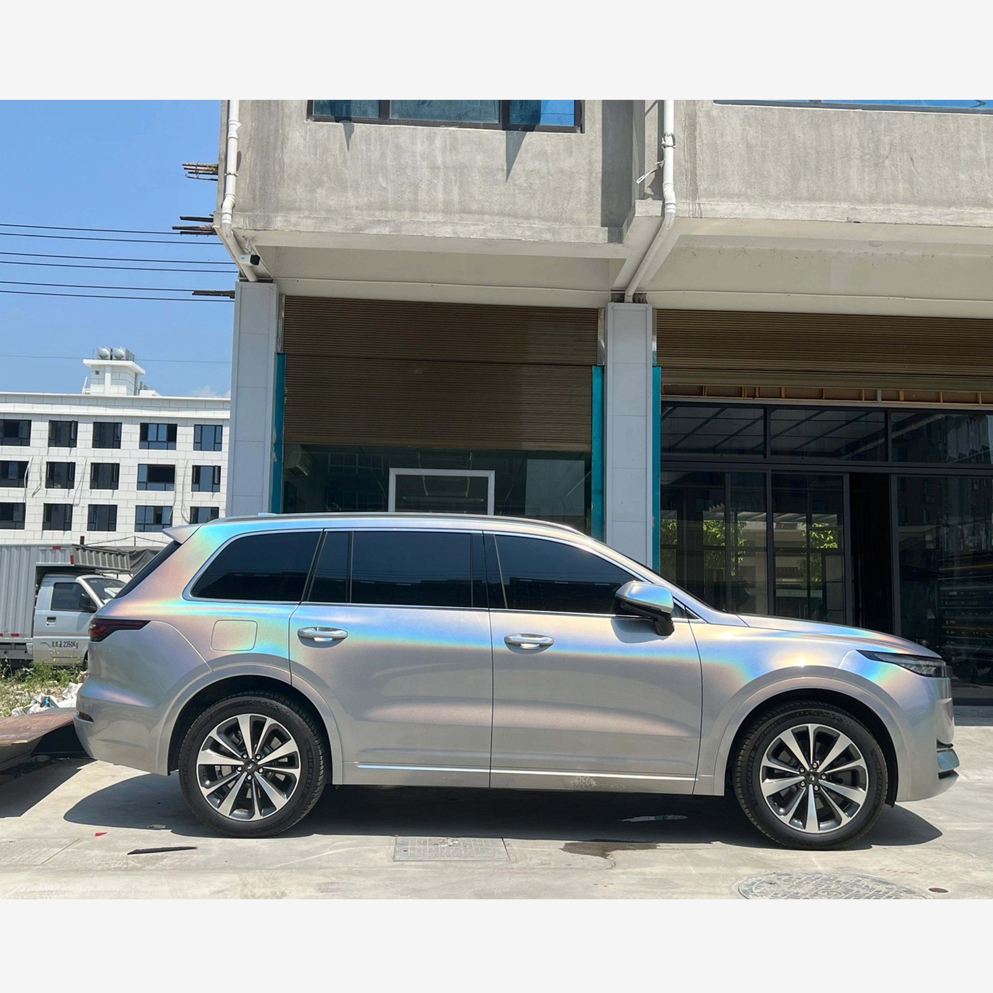 Leading Ideal One Rainbow Metallic Silver wap 2023 03